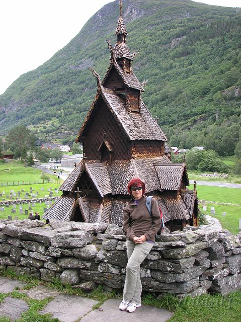 Norwegia (2366).JPG - Norwegia - kościół słupowy w Borgund